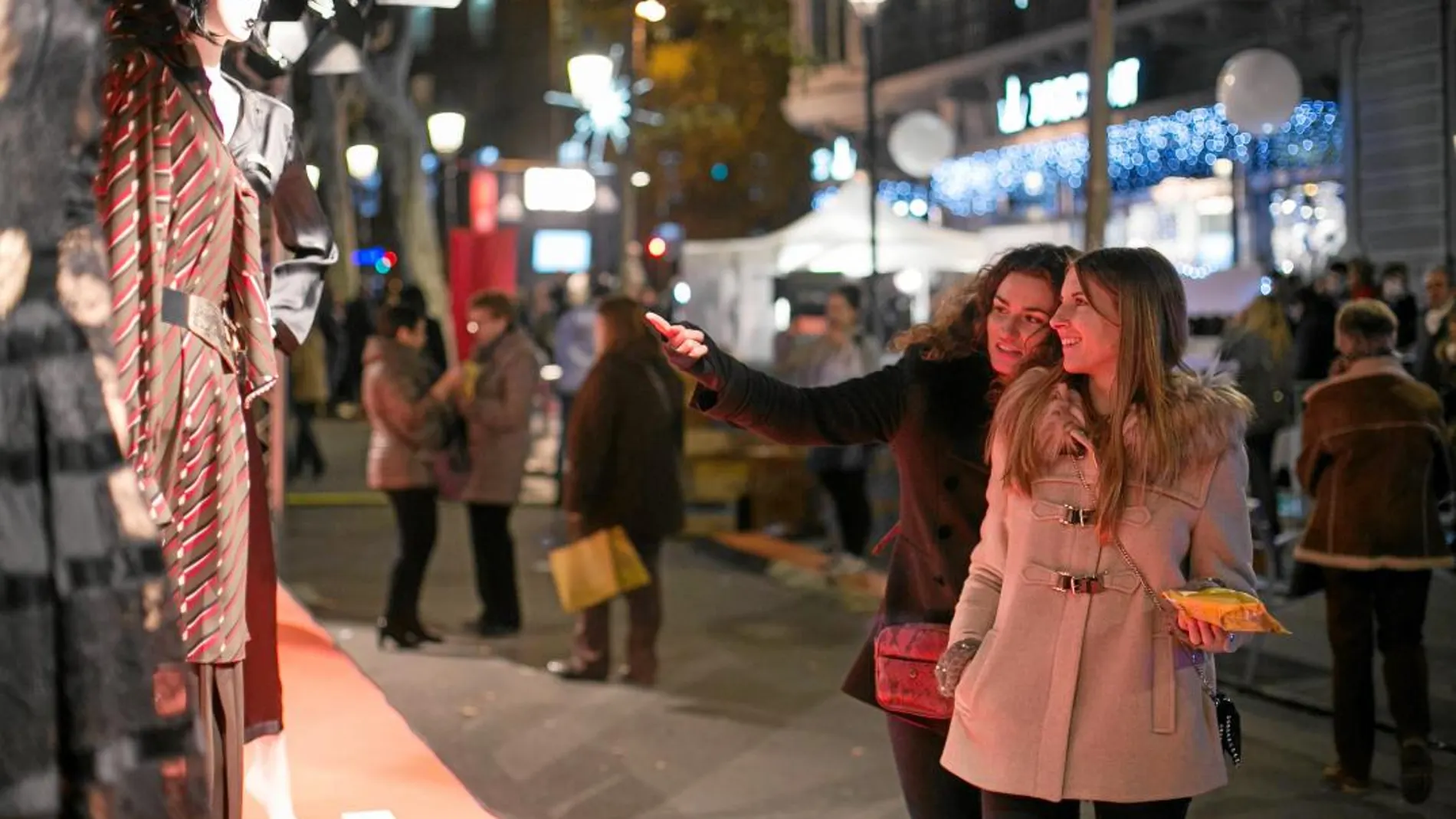 La Shopping Night de Barcelona celebró ayer su octava edición