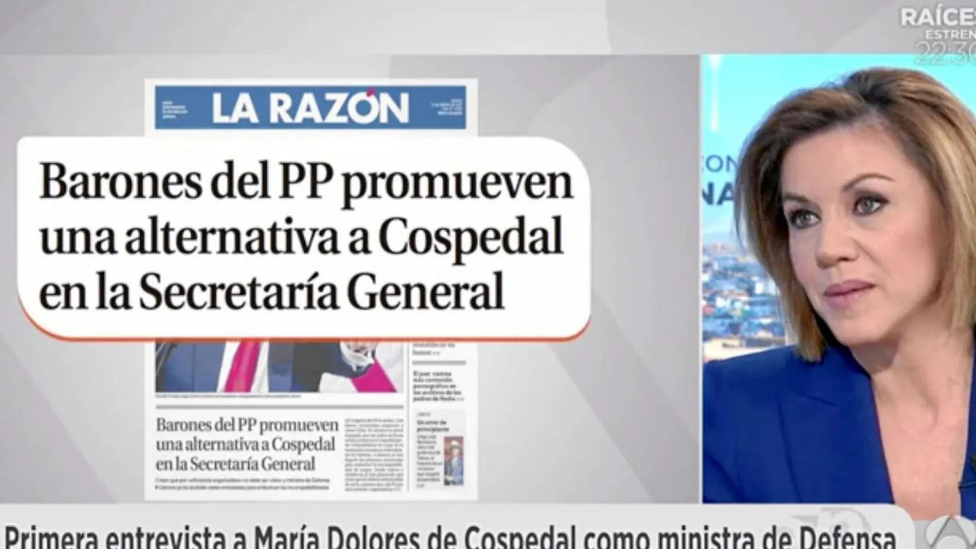 La secretaria general del PP, María Dolores de Cospedal, ayer en una entrevista en Antena 3