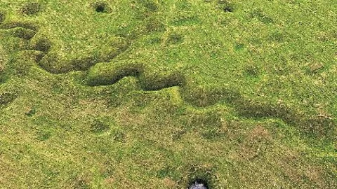 La huella histórica de las trincheras y su realidad en la guerra, abajo