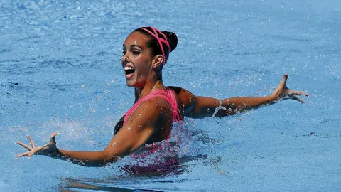 La nadadora española Ona Carbonell durante su ejercicio en la final de solo libre del Mundial de Natación que se disputa en Budapest (Hungría), en la que ha conseguido la medalla de plata