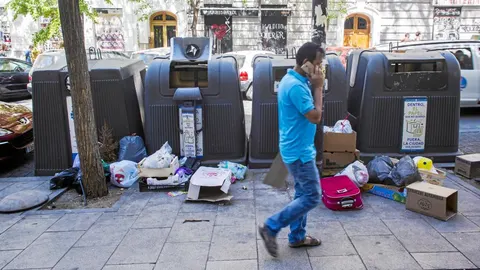 Los sindicatos convocaron una huelga en junio que no llegó a celebrarse tras lograr avanzar en la negociación/A. R. Roldán
