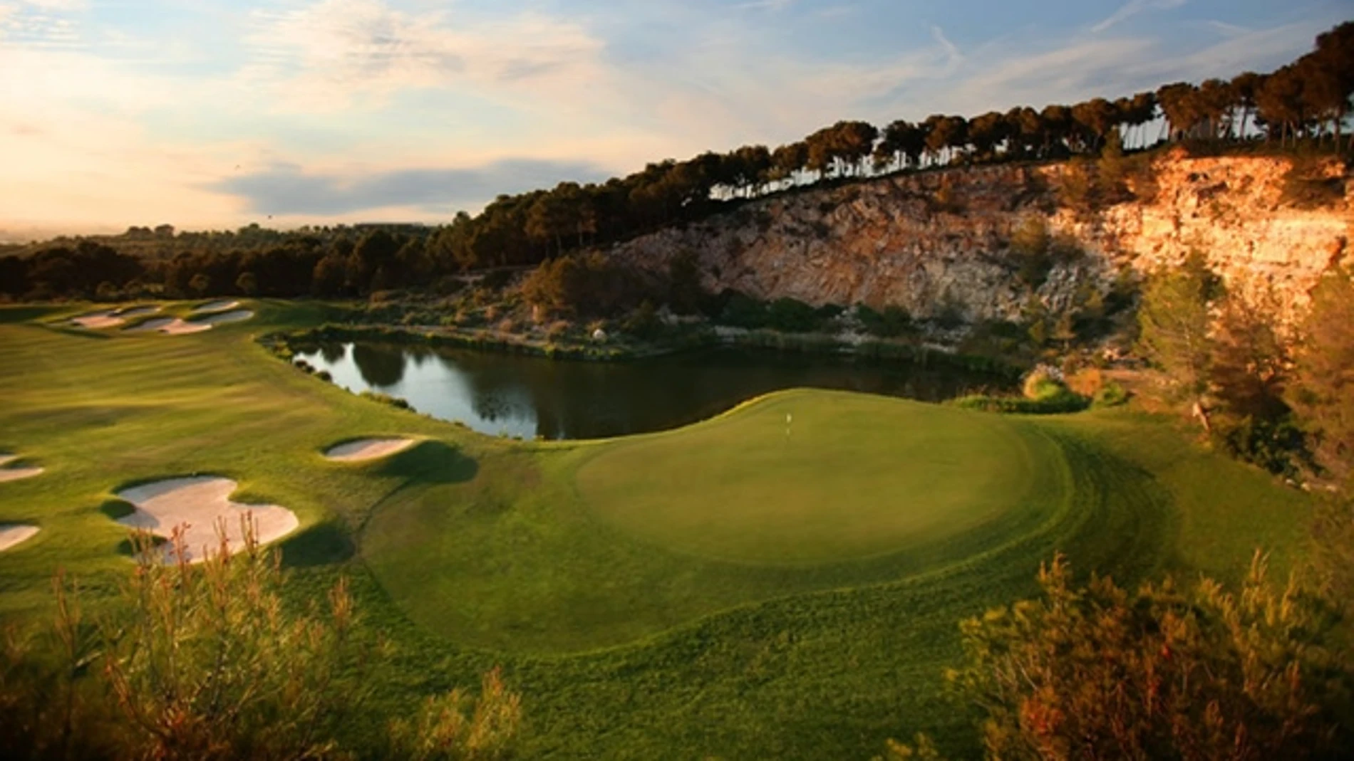 Lumine Golf