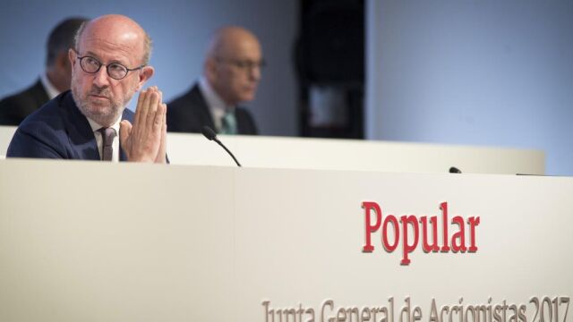 El presidente del Banco Popular, Emilio Saracho, ayer