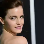  Emma Watson pide ayuda para recuperar sus anillos perdidos en un spa