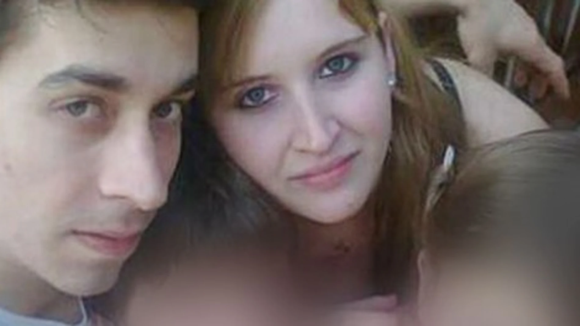 Karen Klein, de 22 años, y su hermanastro Leandro Acosta, de 25, acusados de asesinar a sus padres