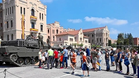 Jornada de puertas abiertas en El Bruch en 2019, a la que acudieron más de 12.000 ciudadanos