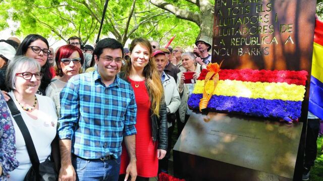 El gobierno municipal, en cambio, dio rienda suelta a toda una serie de festejos con motivo del aniversario de la Segunda República