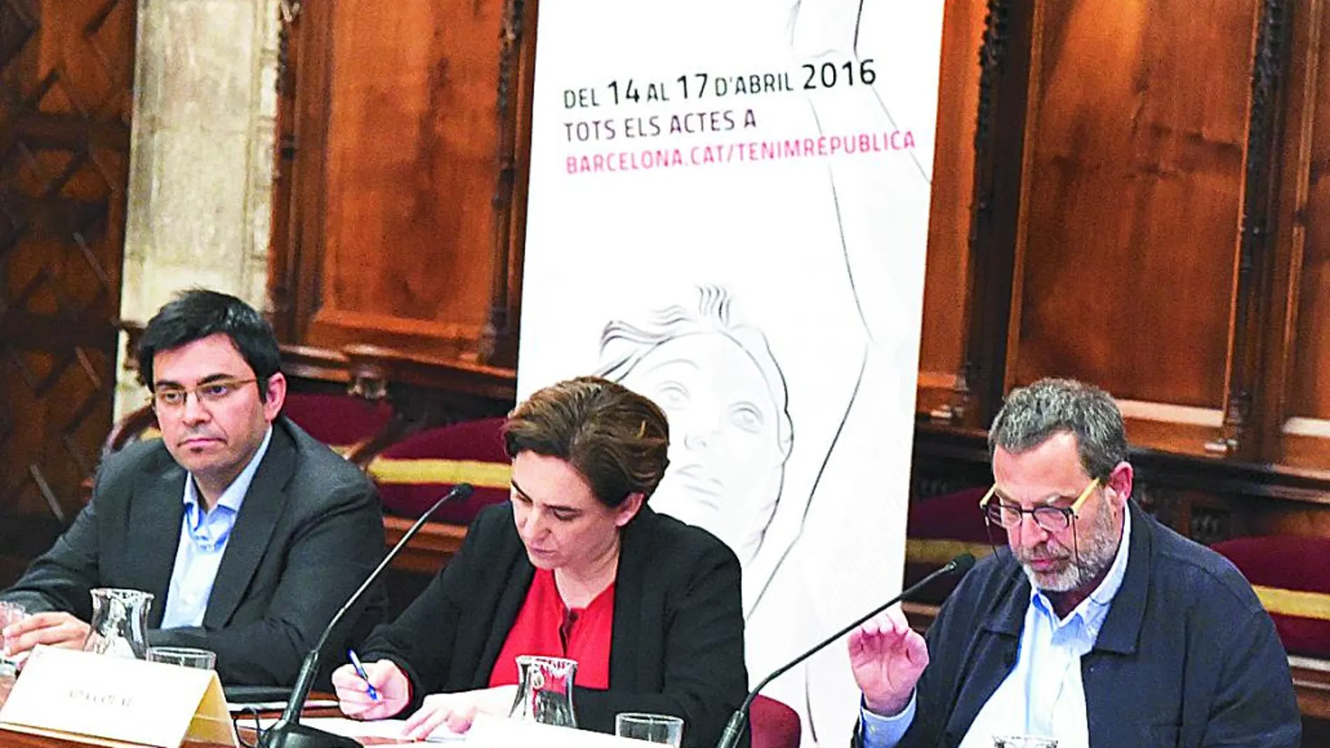El Ayuntamiento prosigue el «regicidio» y dejará sin plaza a Juan Carlos I