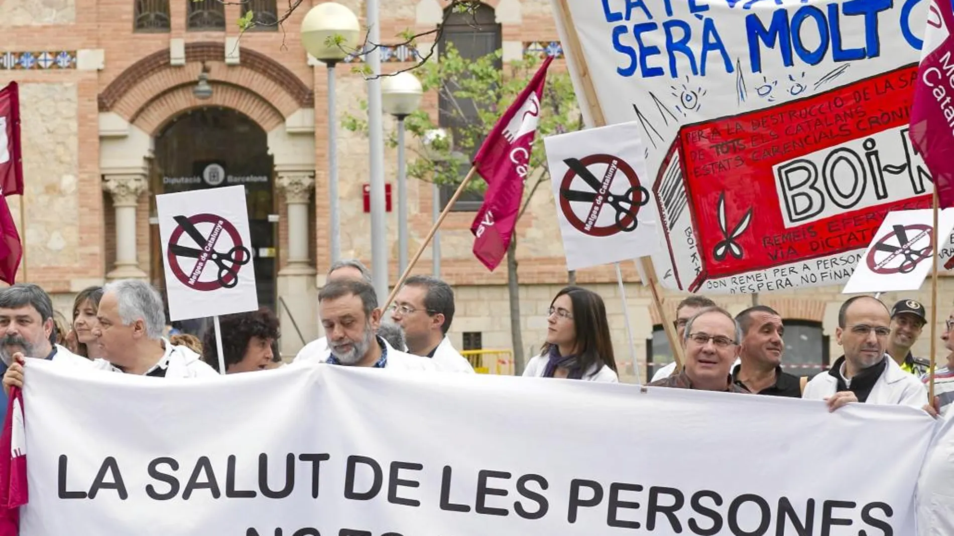 El sector sanitario denuncia que Salud sólo ha pagado el 66 por ciento de la factura correspondiente a septiembre