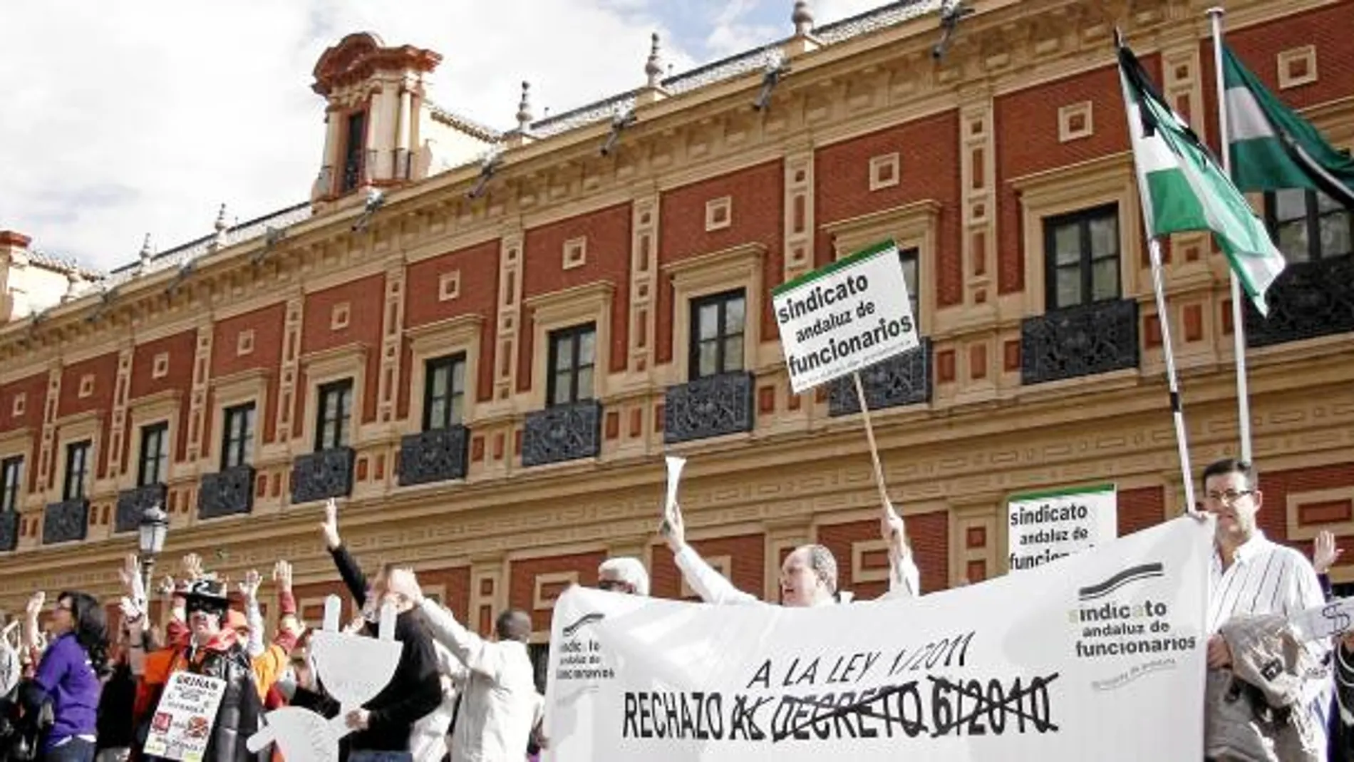 El Sindicato Andaluz de Funcionarios (SAF) ha sido uno de los más combativos contra la reordenación del sector público andaluz y contra los recortes