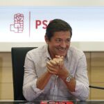 El presidente de la Comisión Gestora del PSOE, Javier Fernández