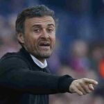 El entrenador del FC Barcelona, Luis Enrique Martínez, durante el partido contra el Sporting de Gijón.