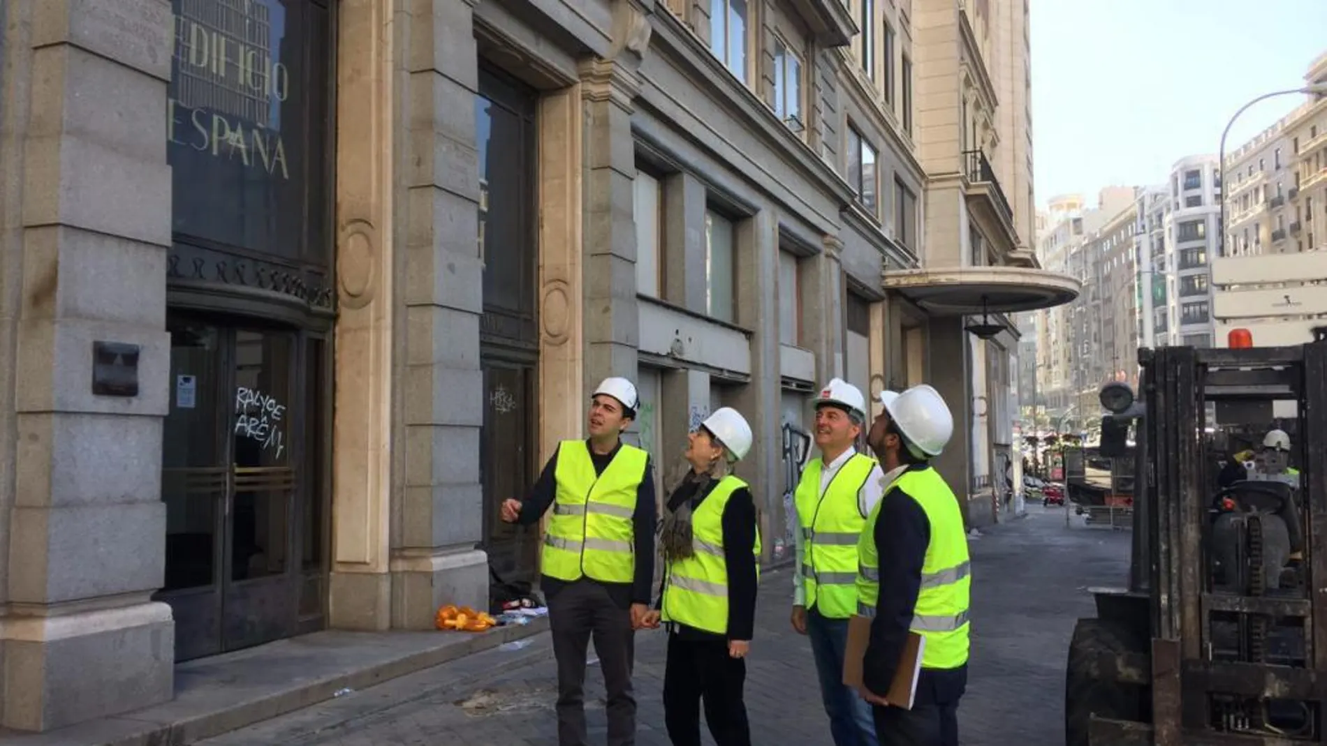 Riu inicia las obras del Edificio España, que albergará el primer hotel de la cadena en Madrid