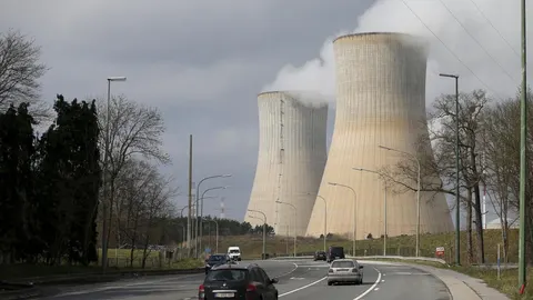 Los hermanos Bakraoui estuvieron vigilando al director de la central de Charleroi (en la imagen) situada a 80 kilómetros de Bruselas