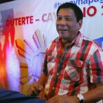 Rodrigo Duterte, tras ejercer su derecho al voto en Davao