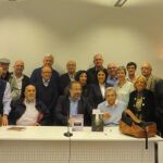 El coordinador de los encuentros, Alfredo Pérez Alencart, junto a los poetas participantes