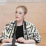 La presidenta Cristina Cifuentes, junto al portavoz regional Ángel Garrido tras la reunión del Consejo de Gobierno