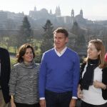 Los líderes del PP esta mañana en Santiago de Compostela