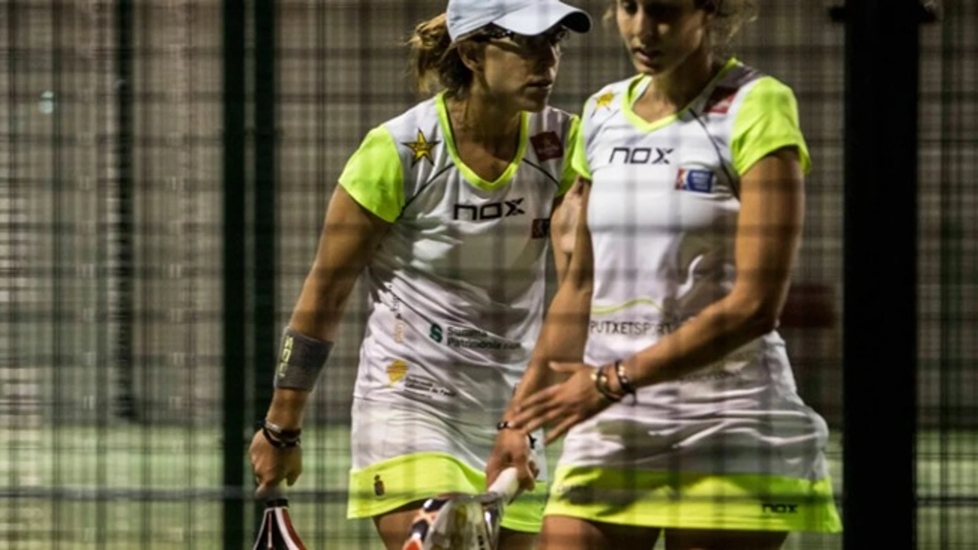 Gemma Triay y Lucía Sainz