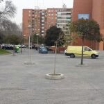 Zona donde hasta ahora permitían aparcar junto al Teatro Buero Vallejo de Alcorcón