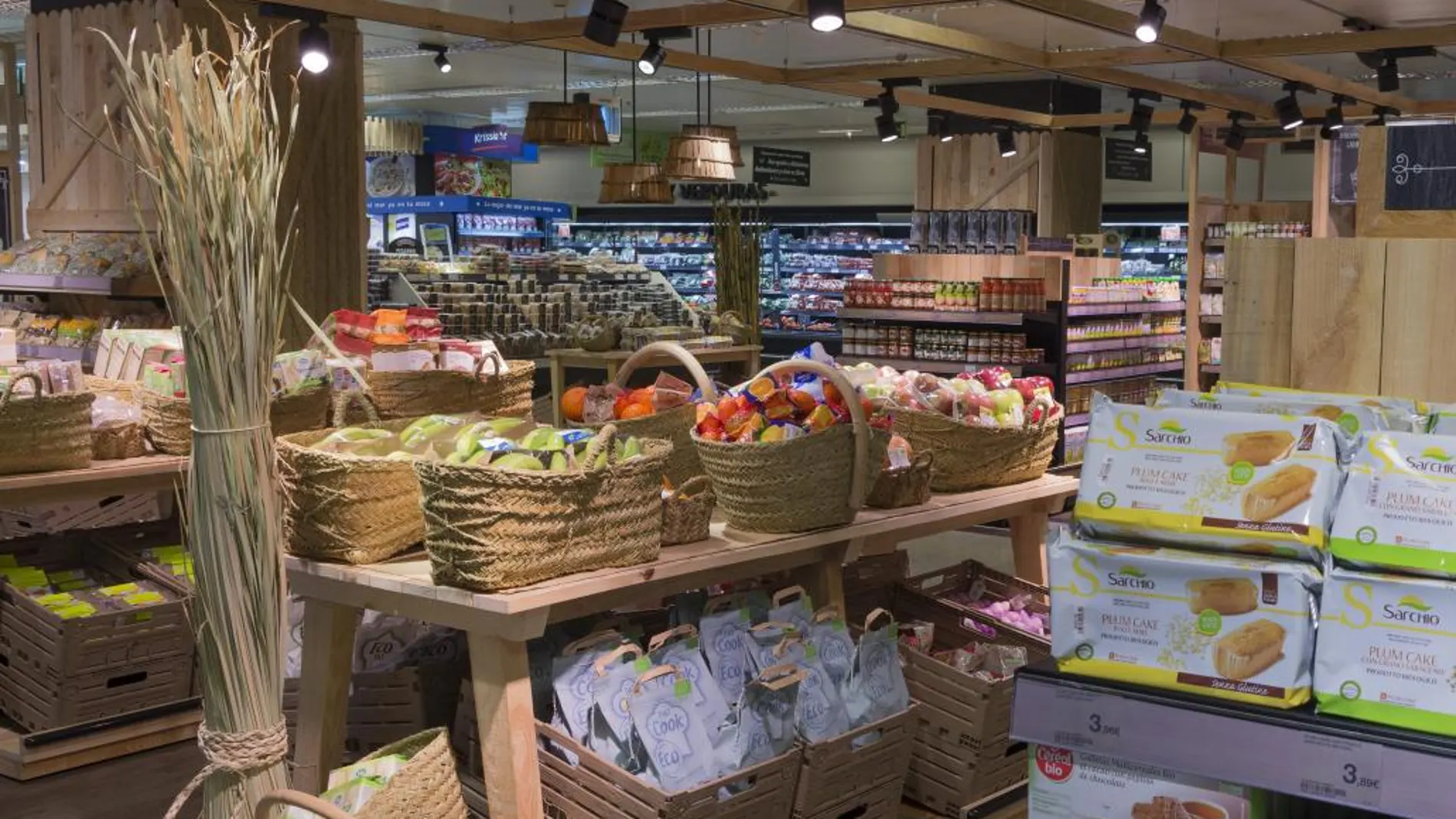 La Biosfera del supermercado de El Corte Inglés en la Avenida de Francia