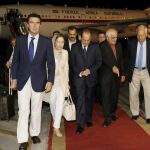 García-Margallo; Ana Pastor y José Manuel Soria a su llegada hoy al aeropuerto de Teherán.