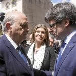 El ministro Fernández Díaz y el president Puigdemont coincidieron el pasado domingo en Vic