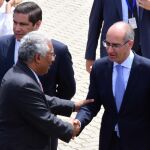 Javier Iglesias saluda al presidente portugués, Antonio Costa