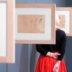 Algunos visitantes ya se han acercado a las instalaciones de la Fundación Bancaja en Valencia (Plaza Tetuán, 23) para disfrutar de la exposición que no solo permite ver algunas de las obras más destacadas de Pablo Picasso, sino que también ofrece actividades didácticas