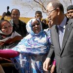 Ban Ki Moon, durante su reciente visita a los campamentos de Tinduf, en Argelia