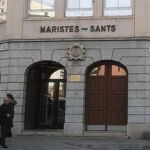 En la imagen, la entrada del colegio de los Maristas de Les Corts