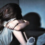 Imagen de archivo de una joven víctima de abusos sexuales
