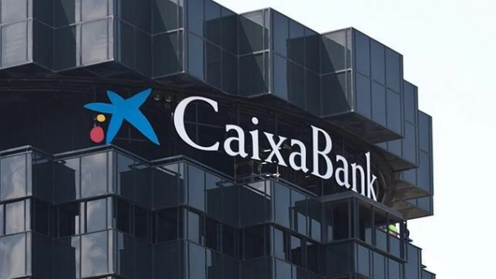 CaixaBank repartirá 7 céntimos de dividendo en noviembre