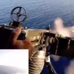 Así destruye la Armada una embarcación ilegal en el Mediterráneo