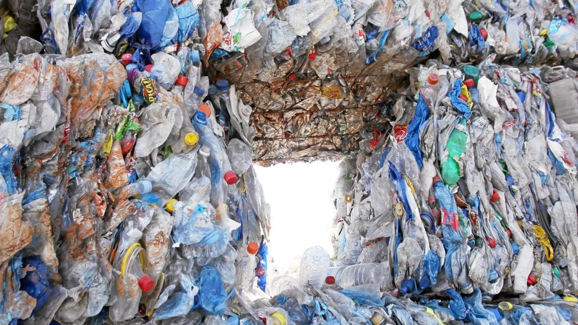¿Cuánto plástico ha generado el ser humano?
