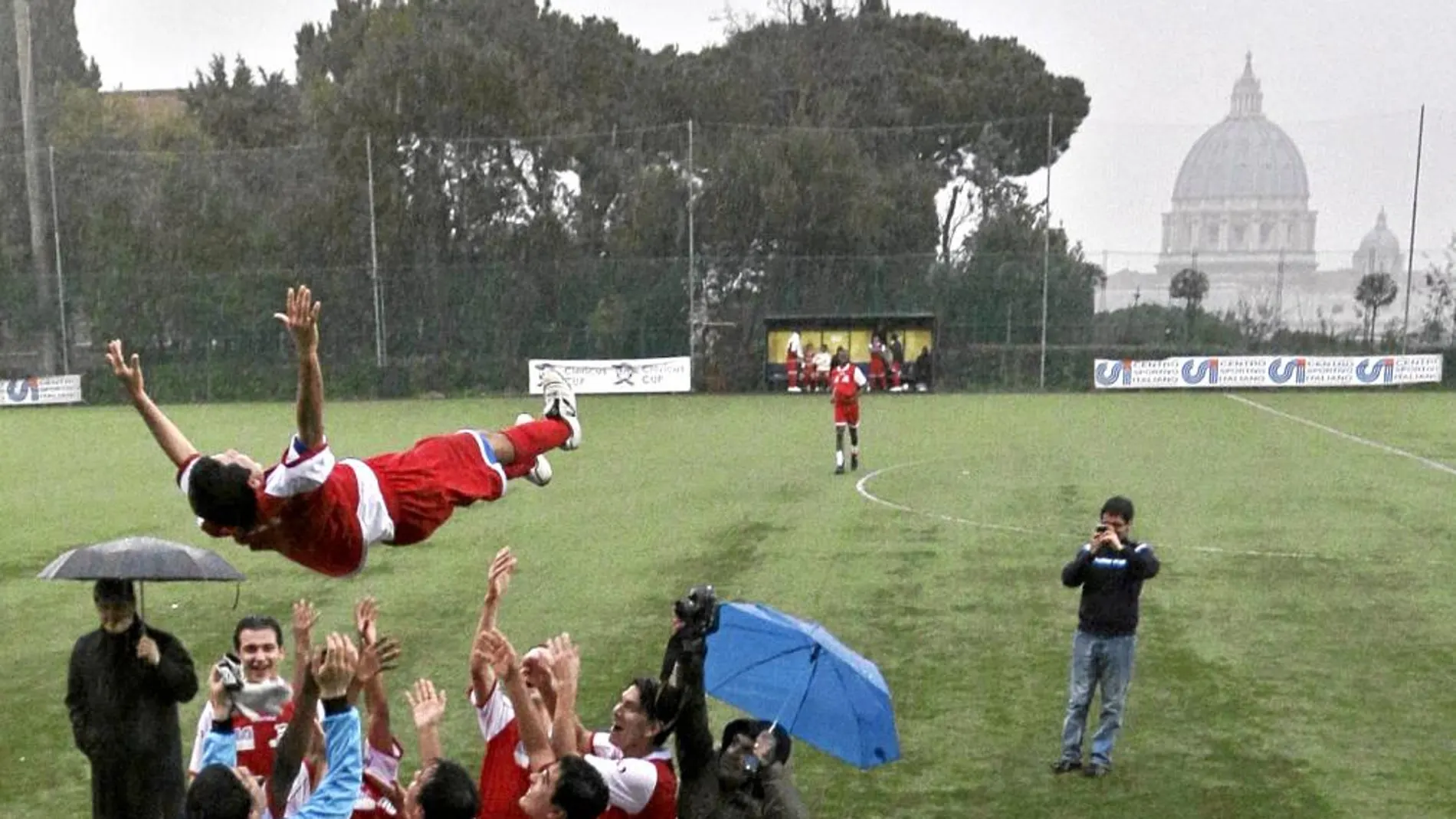 El Vaticano acoge un mundial interno de fútbol en el que juegan más de 300 personas