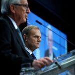 El presidente de la Comisión Europea, Jean Claude Juncker y el presidente del Consejo Europeo, Donald Tusk
