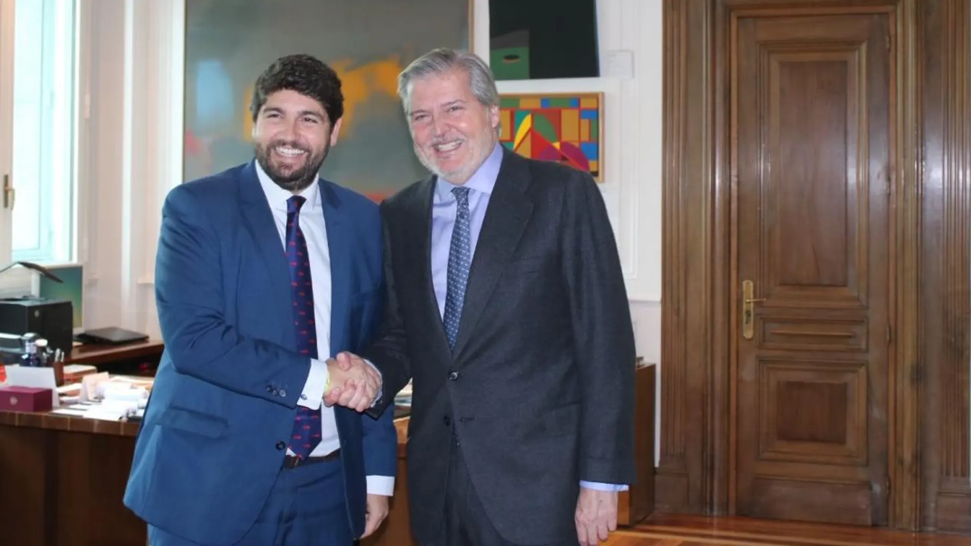 El presidente López Miras, ayer con el ministro de Educación, Cultura y Deporte, Íñigo Méndez de Vigo