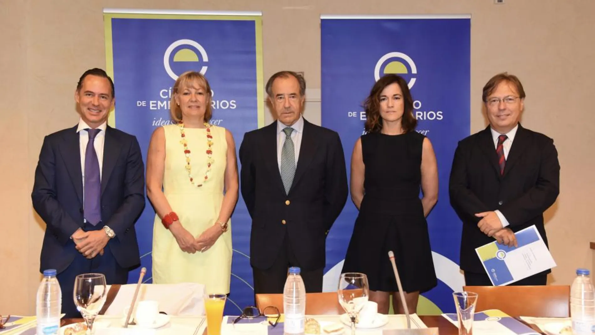 Cecilia Julin, Iñigo Sagardoy, Josep Santacreu, Rocío Hervella y Jesús Sainz