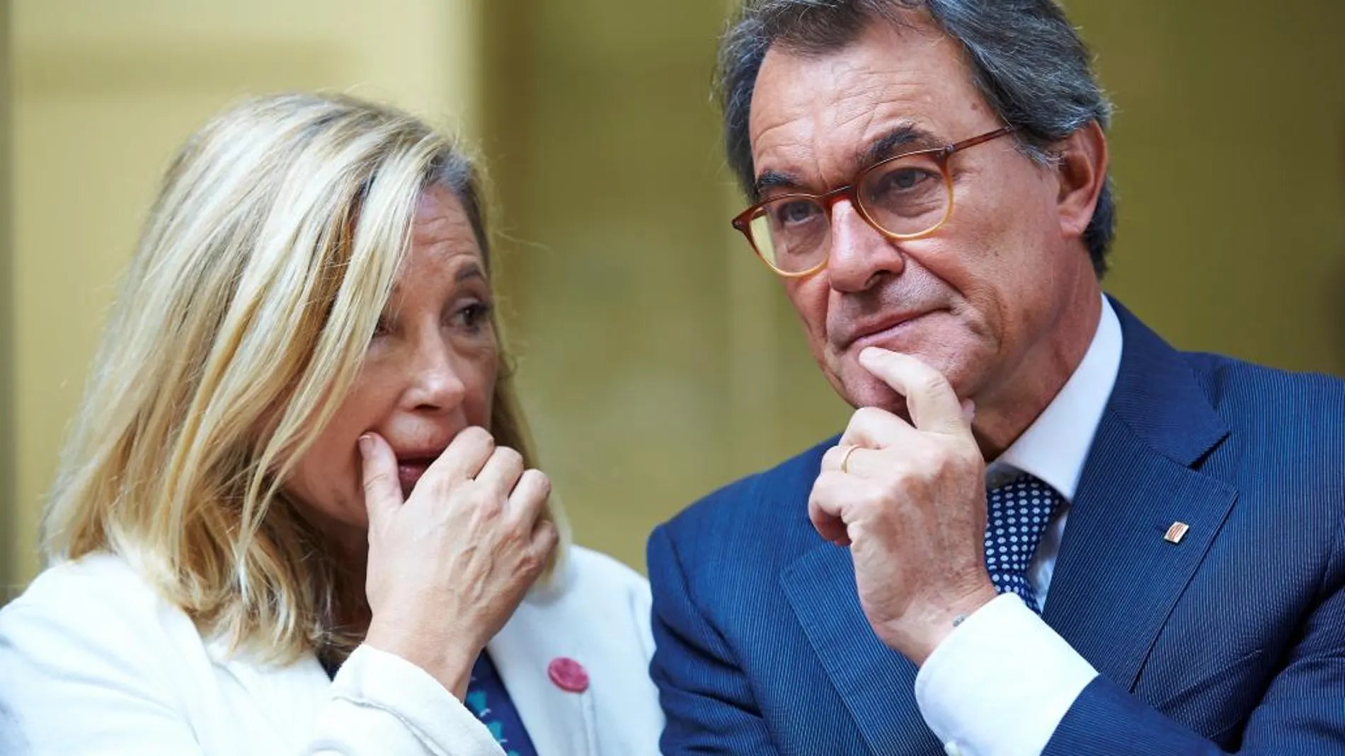 El expresidente de la Generalitat Artur Mas y la exvicepresidenta, Joana Ortega