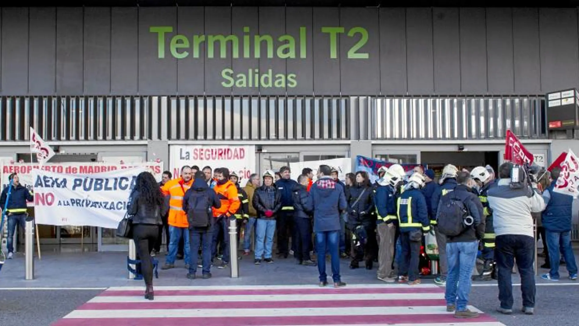 Tregua sindical a Fomento antes de paralizar los aeropuertos