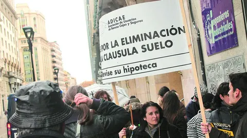 Pelea por una hipoteca más barata