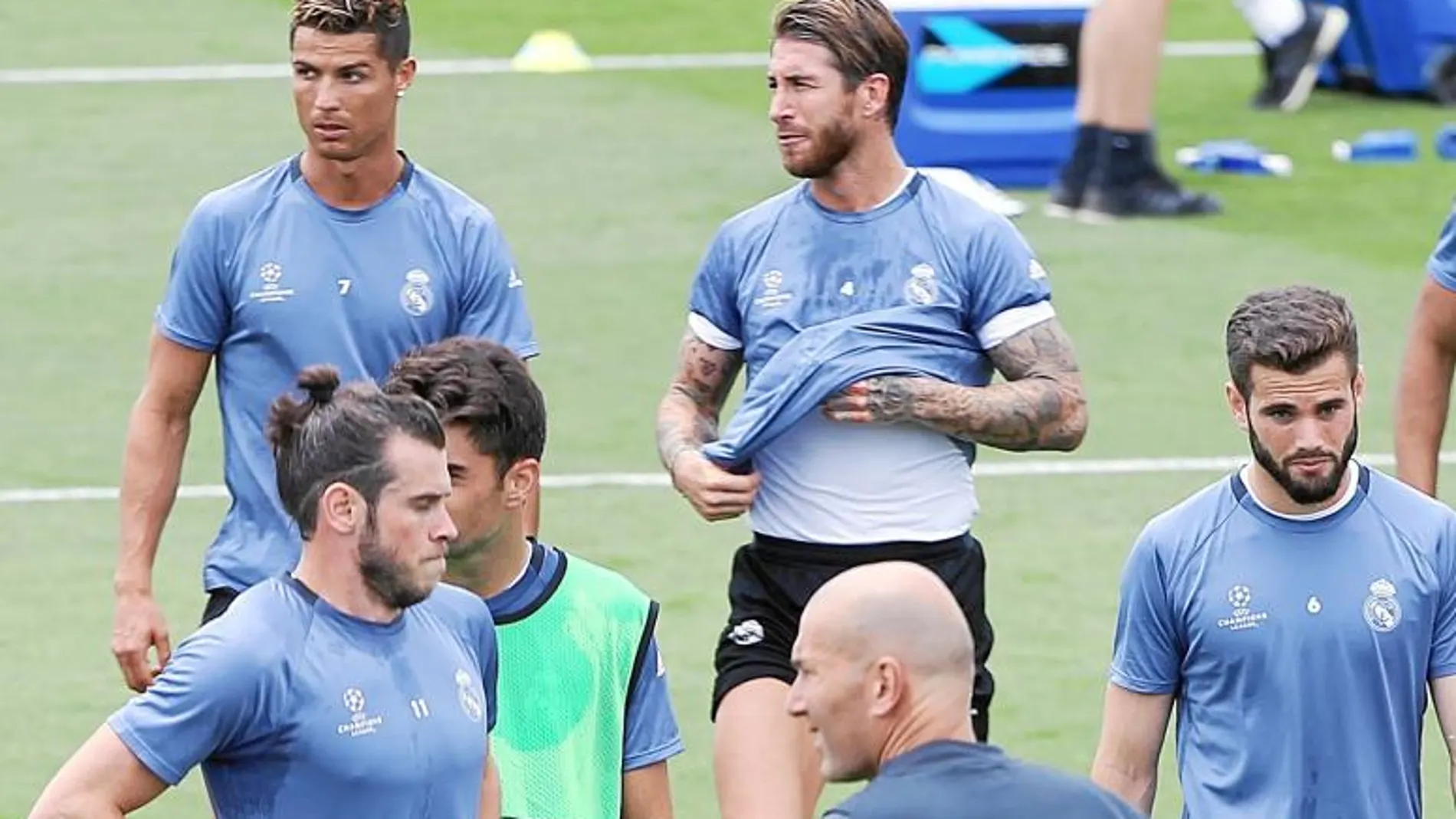 Bale, en el entrenamiento de ayer de Valdebebas