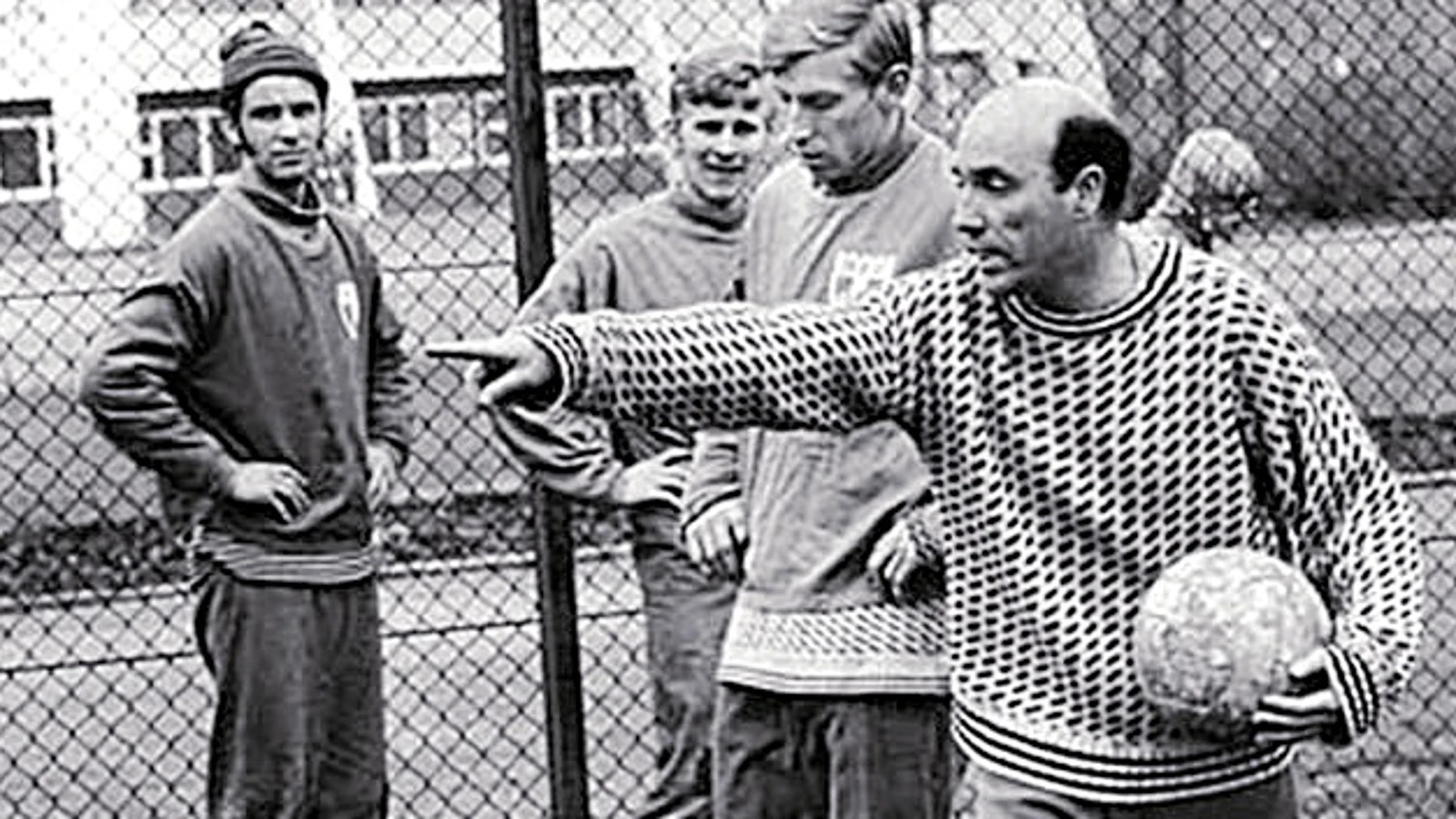 Antonio Durán, en un entrenamiento con el Malmö
