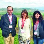 La concejala Ana Redondo, antes de presentar la candidatura en Plovdiv, junto a Víctor Alonso y Ángela de Miguel
