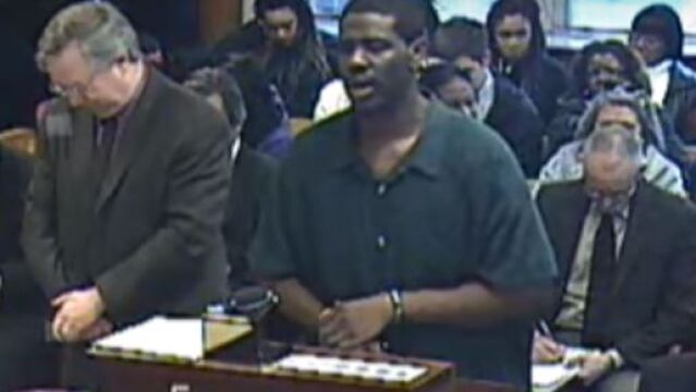 El joven, Brian Earl Taylon, de 21 años de Michigan, Estados Unidos