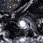 Una imagen tomada por la NASA el viernes muestra a Katia (izq.), Irma en el centro y José