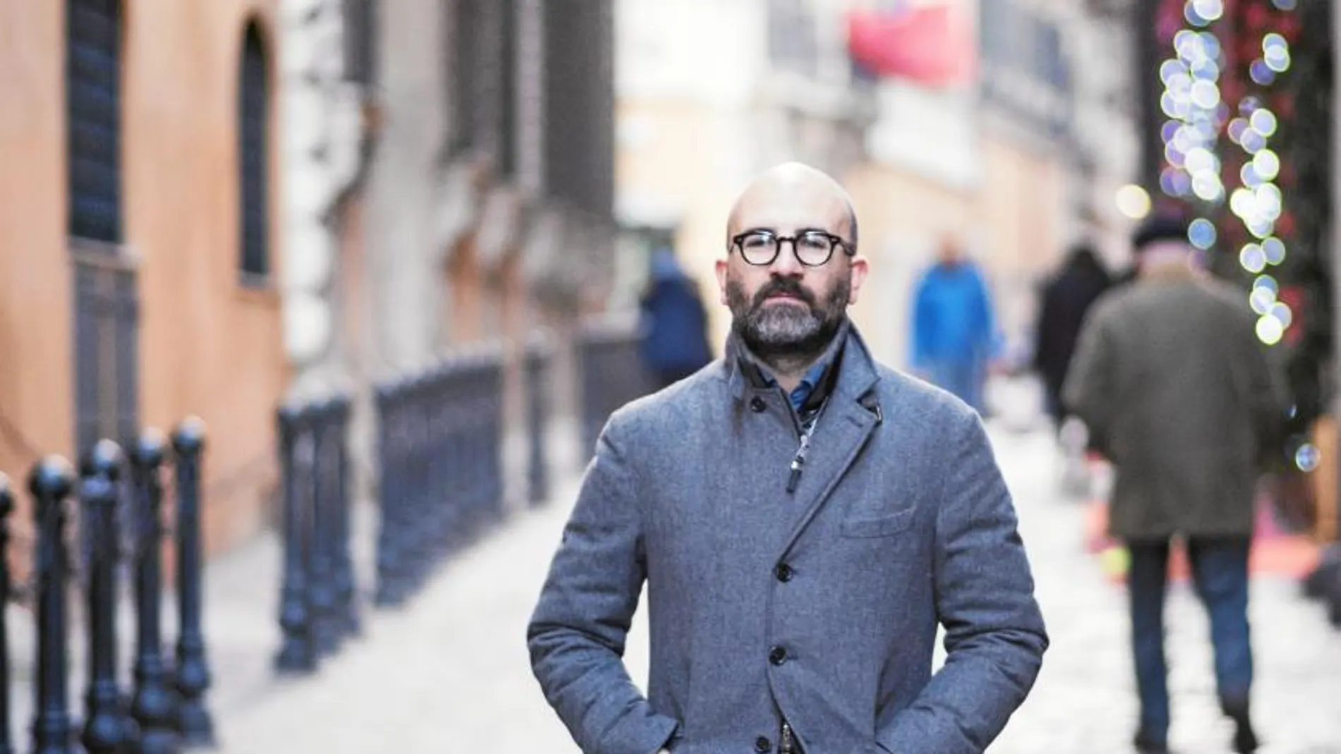 Donato Carrisi, callejeando por Roma