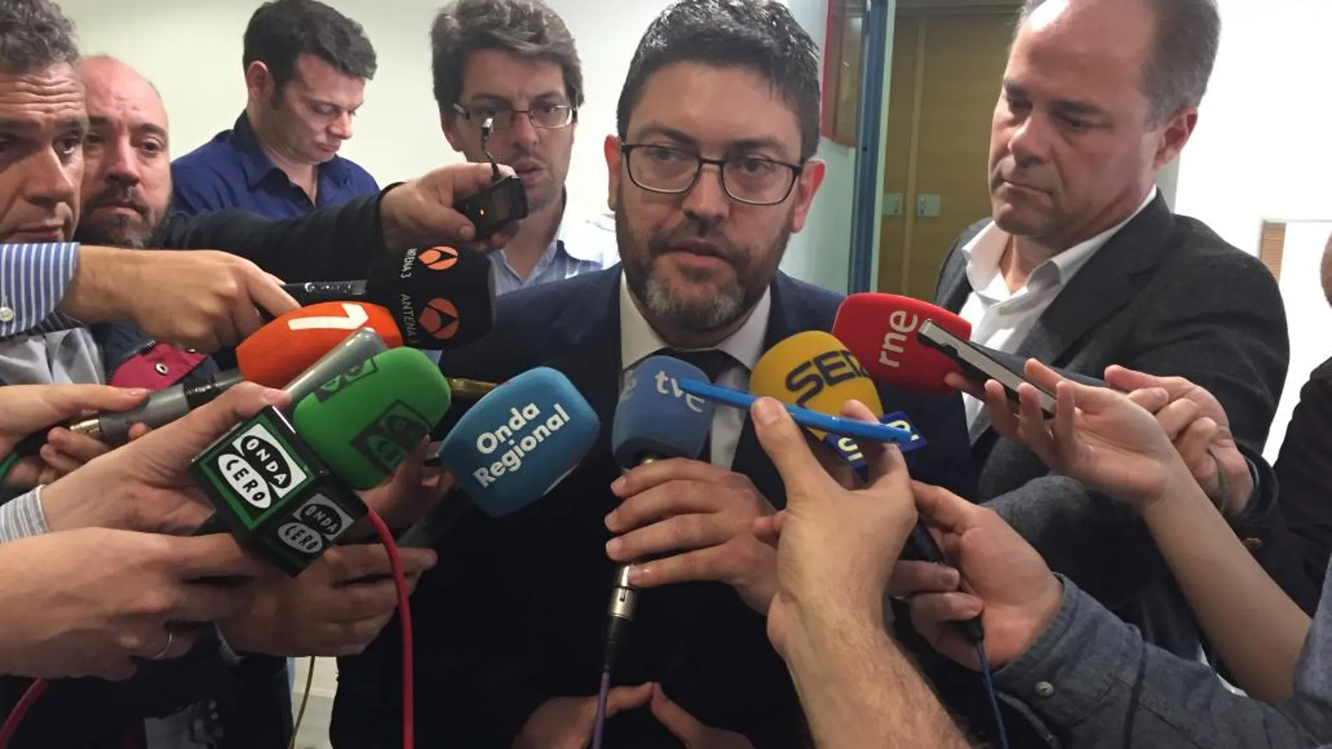 El portavoz de Ciudadanos en la Asamblea, Miguel Sánchez, admitió el «error» cometido con las facturas