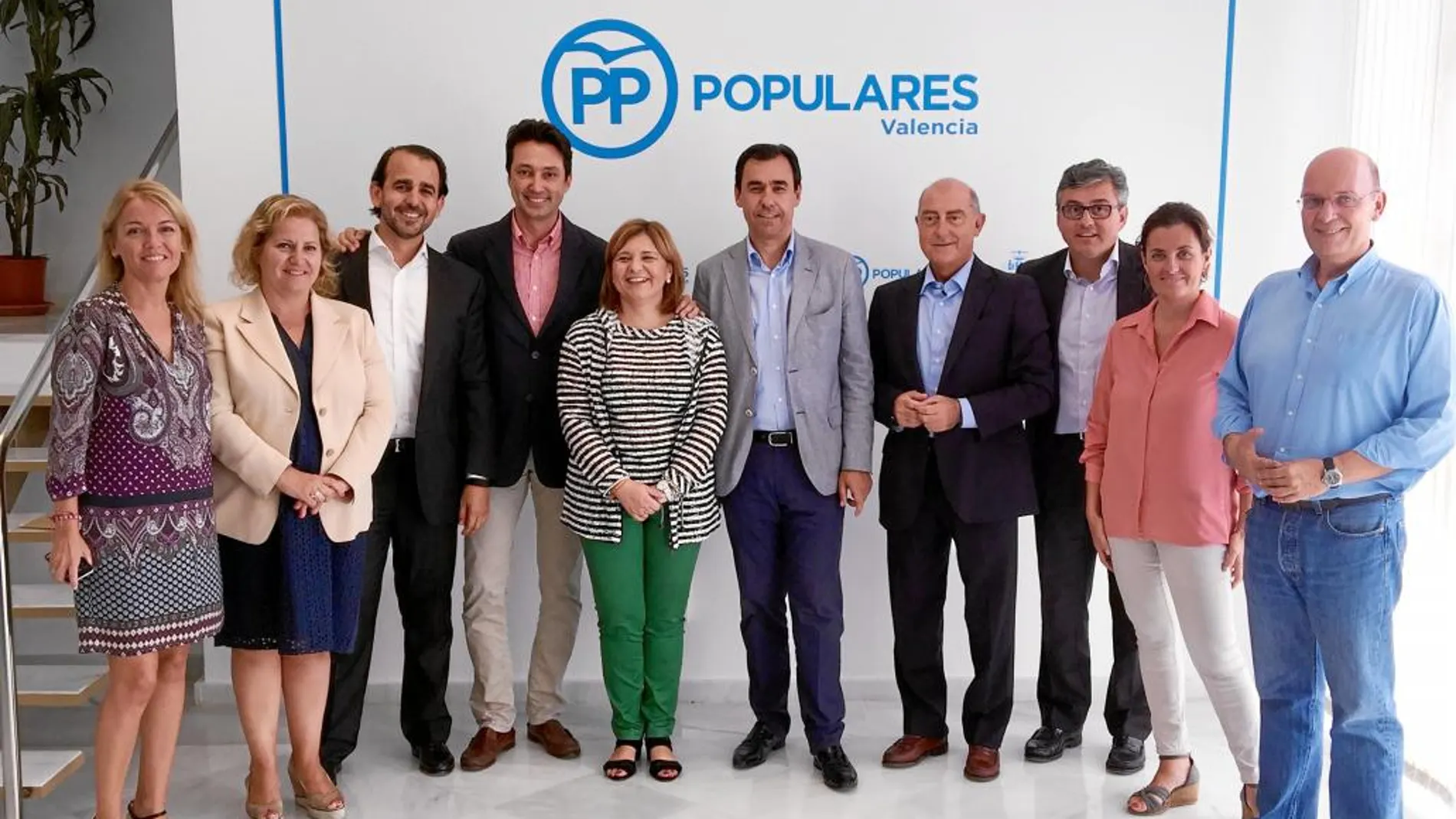 El PP de Valencia inauguró ayer la oficina del militante